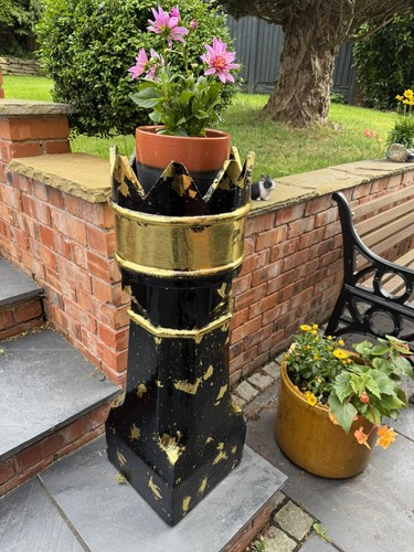 Reclaimed chimney pot - pot, king
