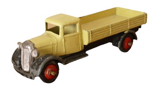 Dinky series 4 wheeled - 25,