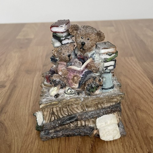 Vintage resin teddy bear - resin,