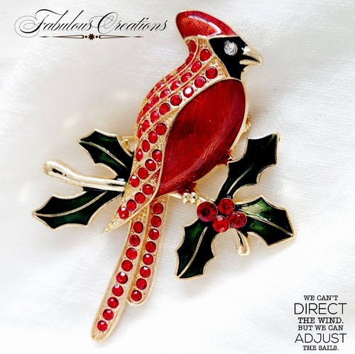Red robin holly - robin, brooch