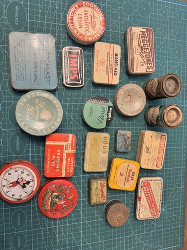 Vintage collectable small tins - vintage/collectable,