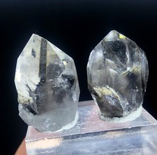Natural quartz crystal with