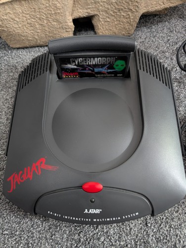 Atari jaguar console - console, in