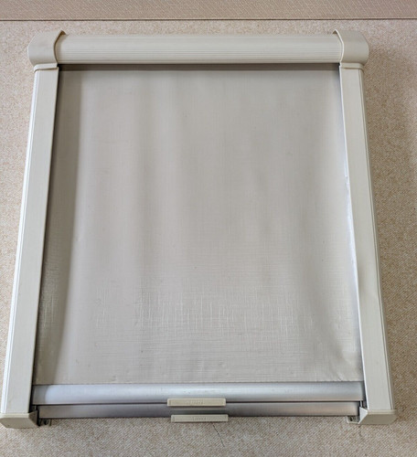 Seitz caravan window blackout