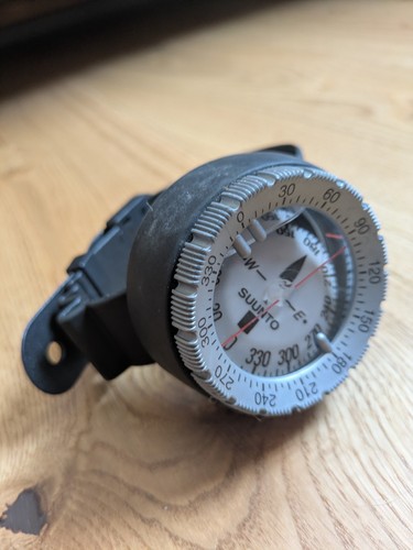 Suunto scuba diving compass - scuba,