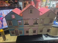 Chad Valley Daisy Dolls House