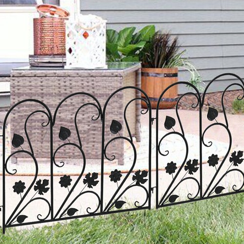 Arch top garden fence dog - top,