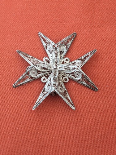 White metal filigree - metal, maltese