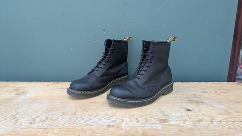 Martens 1460 pascal boots - martens,