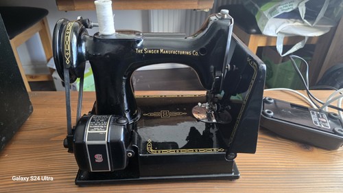 Singer 221k sewing machine - sewing,