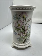 PRETTY ROYAL WINTON VASE