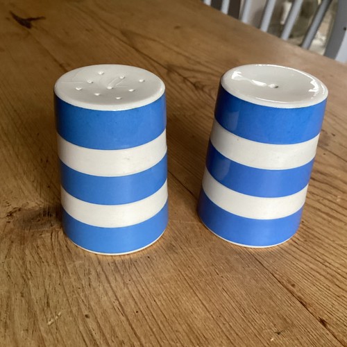 Green style cornishware - t, g