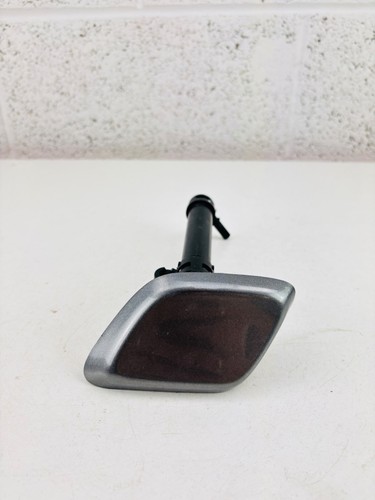 Headlight washer nozzle - left,