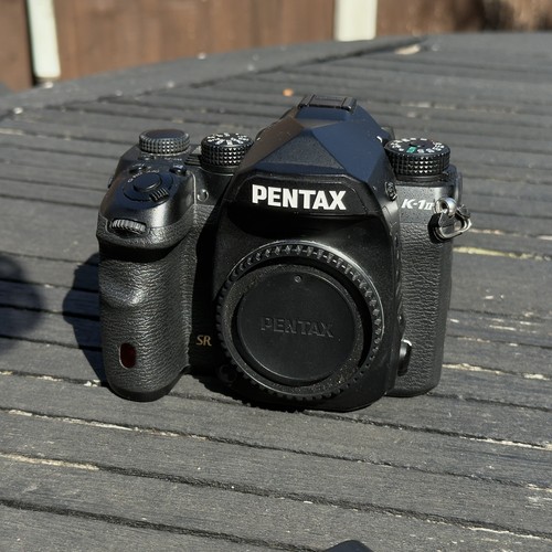 Pentax mark d slr - pentax,