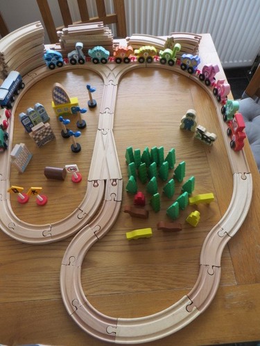 Wooden dinosaur number - wooden, train
