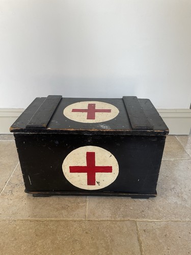 Antique first aid - first,