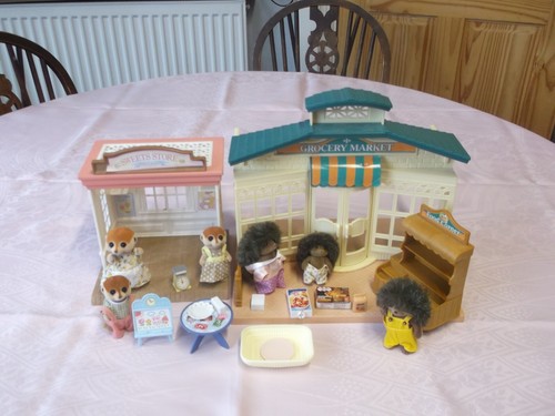 Sylvanian families village - sylvanian,