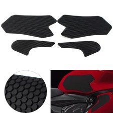 Tank pads fuel gas knee