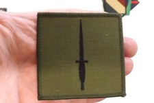 MILITARY CLOTH BADGE ROYAL