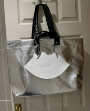 💋Lulu Guinness Silver Lulu
