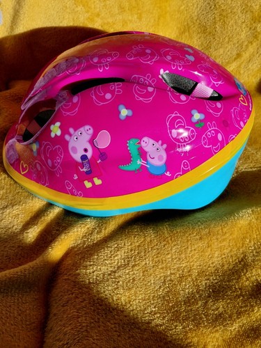 Toddlers bike helmet - bike, pepper