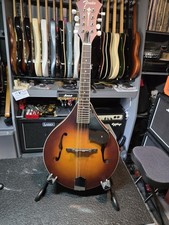 Fender Paramount Pm180e