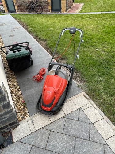 Flymo easiglide 330v - 330v, plus