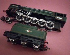 Hornby 00 Gauge Evening Star