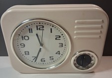 Vintage/Retro Style Quartz