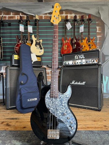 Line variax bass - variax, 700