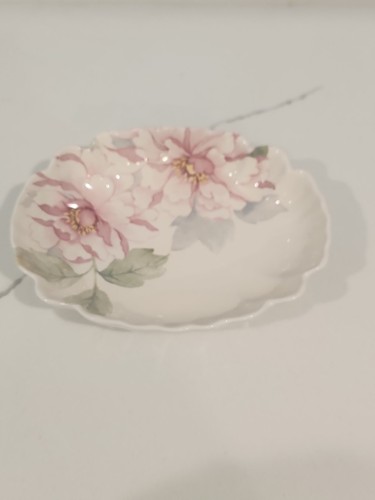Hadida pansy peony soap - hadida, dish
