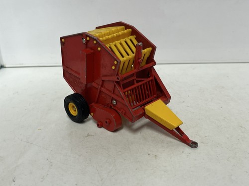 Britains farmhand round bale - round,