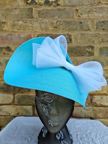 Turquoise white large - large, straw
