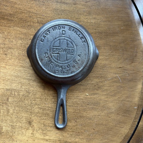 Old griswold cast iron skillet - old,