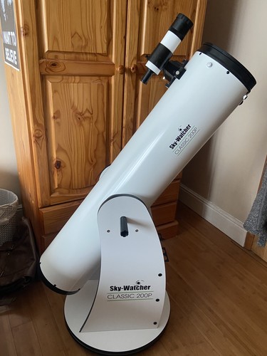 Sky watcher skyliner 200p - skyliner,