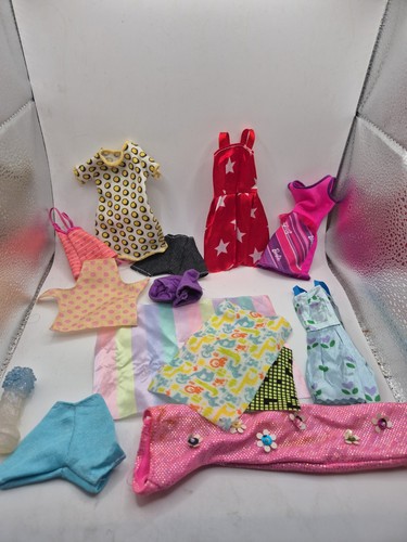 Barbie doll clothes fashion - clothes,