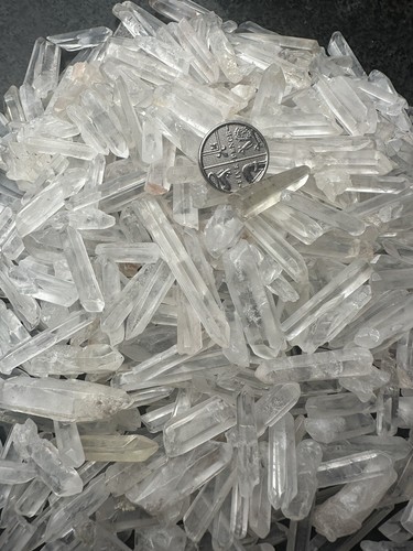 Clear quartz pointed crystal - quartz,