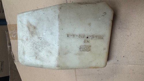 Ford escort mk1 - washer, bottle