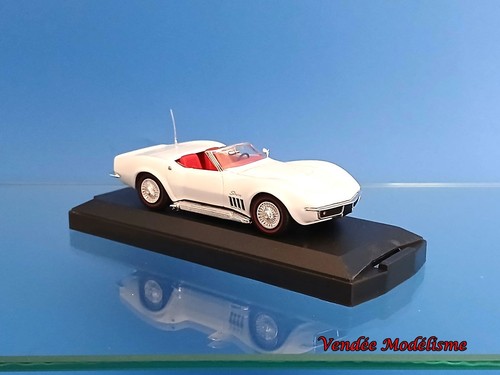 Vintage car speed - car,