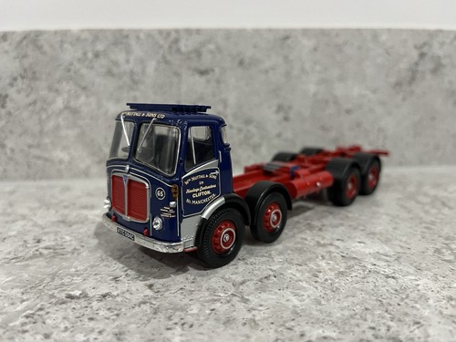Corgi aec mkv 8 - corgi, 8-wheel