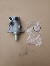 LHD ONLY NEW GENUINE JAGUAR BRAKE MASTER CYLINDER S-TYPE & XJ X350 XR828105