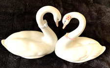 A LOVELY LLADRO 6585  "ENDLESS