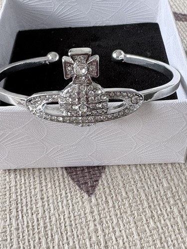 Vivienne westwood silver tone - vivienne,