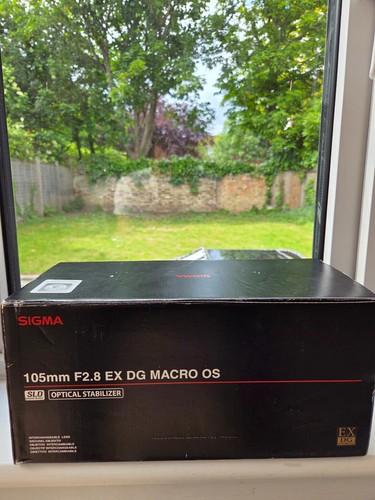 105mm canon dg macro - 105mm,