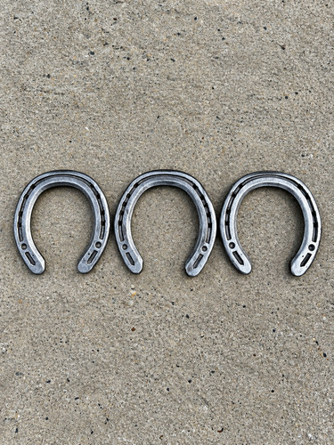 Old used horseshoes - 10,