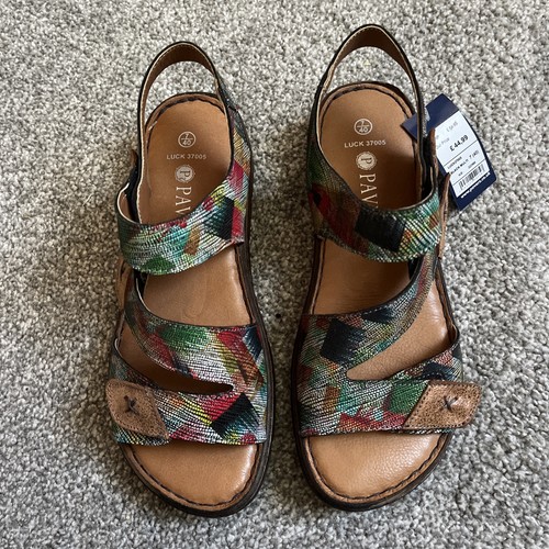 Pavers leather cross strap - pavers,