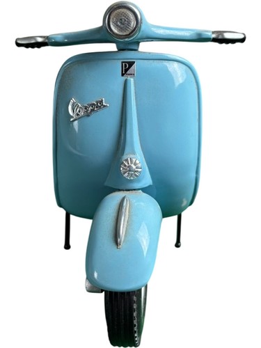 Vespa model scooter - vespa,