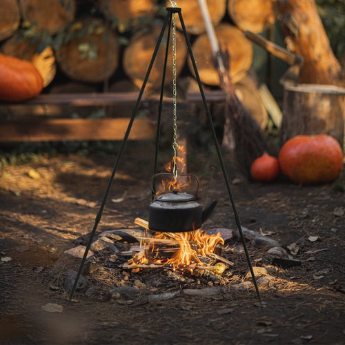 Black bbq tripod frame - black, with