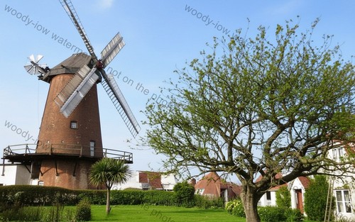 Iwc940 upton windmill ryde - upton,