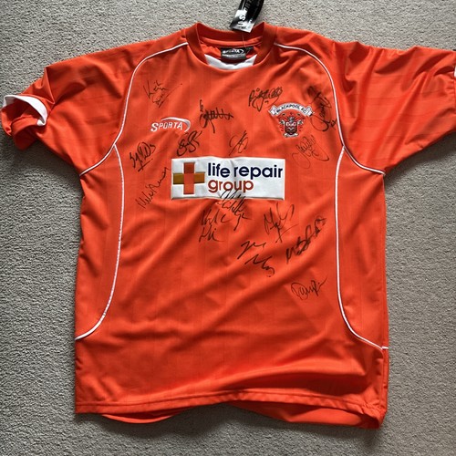 Blackpool 2003 2004 signed - blackpool, fc